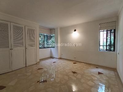 Apartamento de 3 alcobas en arriendo en Las Lomas, Medellín, 124 m² · foto 9 de 15