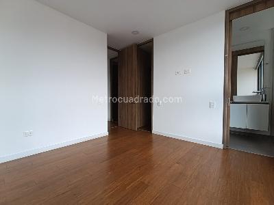 Apartamento de 3 alcobas en arriendo en Santa Maria De Los Angeles, Medellín, 205 m² · foto 13 de 20
