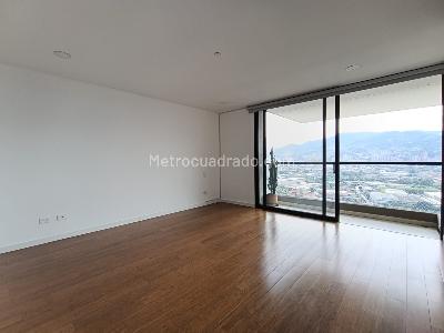 Apartamento de 3 alcobas en arriendo en Santa Maria De Los Angeles, Medellín, 205 m² · foto 14 de 20