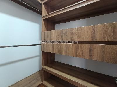 Apartamento de 3 alcobas en arriendo en Santa Maria De Los Angeles, Medellín, 205 m² · foto 15 de 20