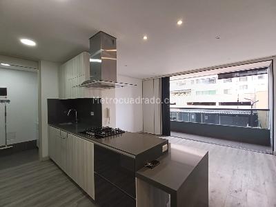 Apartamento de 1 alcoba en arriendo en Los Balsos, Medellín, 69 m² · foto 3 de 14