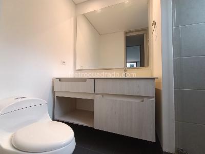 Apartamento de 1 alcoba en arriendo en Los Balsos, Medellín, 69 m² · foto 6 de 14