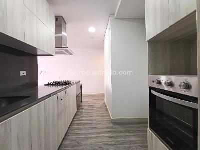 Apartamento de 1 alcoba en arriendo en Los Balsos, Medellín, 69 m² · foto 12 de 14