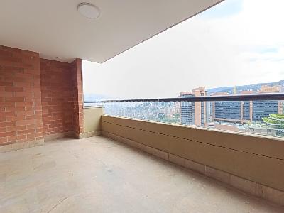 Apartamento de 3 alcobas en arriendo en El Tesoro, Medellín, 170 m² · foto 2 de 20
