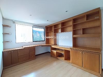 Apartamento de 3 alcobas en arriendo en El Tesoro, Medellín, 170 m² · foto 8 de 20