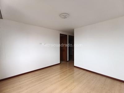 Apartamento de 3 alcobas en arriendo en El Tesoro, Medellín, 170 m² · foto 12 de 20