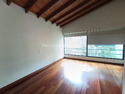 Casa de 4 alcobas en arriendo en El Tesoro, Medellín, 280 m² · foto 14 de 20