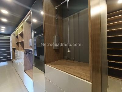 Apartamento de 2 alcobas en arriendo en Santa Maria De Los Angeles, Medellín, 123 m² · foto 12 de 20