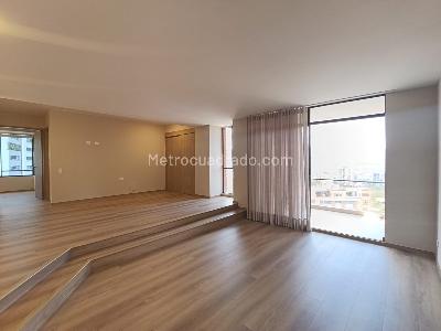Apartamento de 3 alcobas en arriendo en San Lucas, Medellín, 170 m² · foto 4 de 18