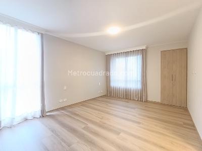 Apartamento de 3 alcobas en arriendo en San Lucas, Medellín, 170 m² · foto 8 de 18