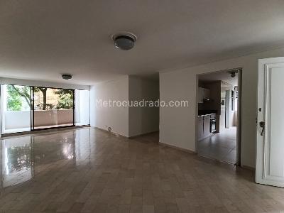 Apartamento de 3 alcobas en arriendo en Santa Maria De Los Angeles, Medellín, 134 m² · foto 1 de 18