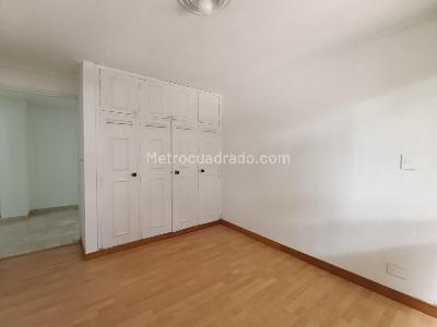 Apartamento de 3 alcobas en arriendo en Santa Maria De Los Angeles, Medellín, 134 m² · foto 9 de 18