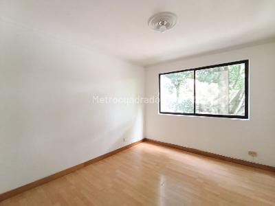 Apartamento de 3 alcobas en arriendo en Santa Maria De Los Angeles, Medellín, 134 m² · foto 10 de 18