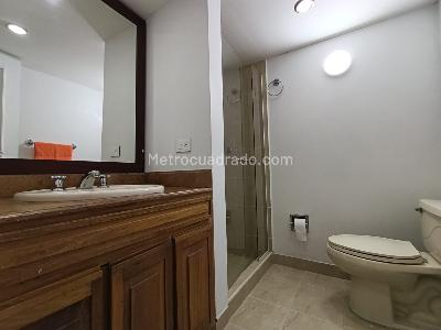Apartamento de 3 alcobas en arriendo en Santa Maria De Los Angeles, Medellín, 134 m² · foto 13 de 18