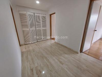 Apartamento de 3 alcobas en arriendo en Alejandria, Medellín, 220 m² · foto 13 de 20