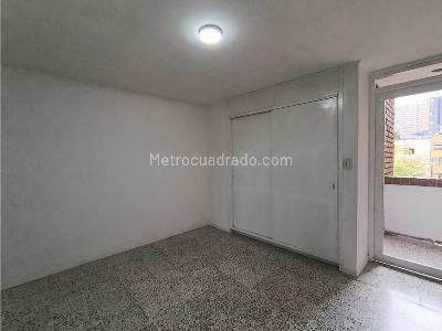 Apartamento en venta en Los Colores, Medellín · foto 4 de 12