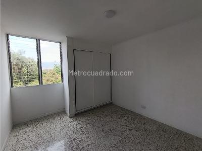 Apartamento en venta en Los Colores, Medellín · foto 6 de 12