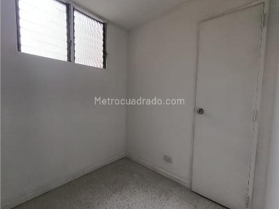 Apartamento en venta en Los Colores, Medellín · foto 9 de 12