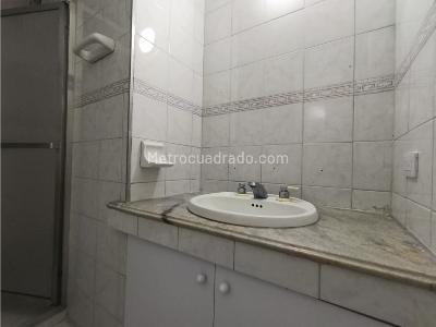 Apartamento en venta en Los Colores, Medellín · foto 11 de 12