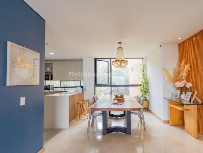 Apartamento de 3 alcobas en arriendo en Altos Del Poblado Cola Del Zorro, Medellín, 175 m² · foto 12 de 13