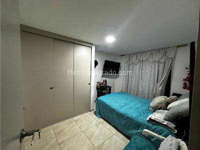 Casa de 5 alcobas en venta en Santa Ana, Bello, 36 m² · foto 6 de 8