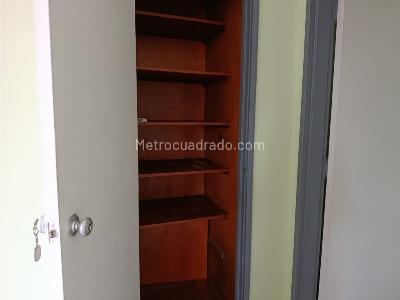 Apartamento en venta en La Candelaria, Medellín · foto 8 de 14
