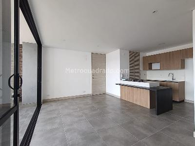 Apartamento de 1 alcoba en arriendo en Los Balsos, Medellín, 67 m² · foto 4 de 13