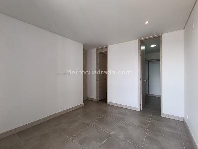 Apartamento de 1 alcoba en arriendo en Los Balsos, Medellín, 67 m² · foto 10 de 13