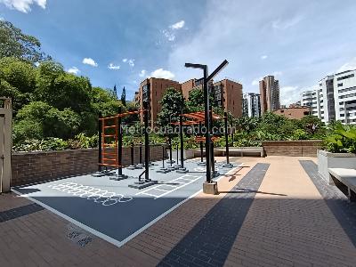 Apartamento de 1 alcoba en arriendo en Los Balsos, Medellín, 67 m² · foto 12 de 13