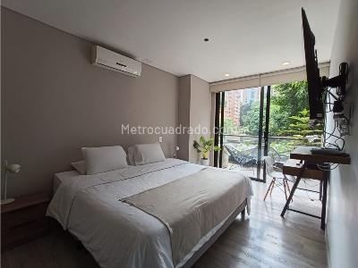 Apartamento de 2 alcobas en venta en Los Balsos N°1, Medellín, 72 m² · foto 6 de 16