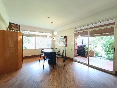 Casa de 4 alcobas en arriendo en Loma Del Escobero Envigado, Envigado, 342 m² · foto 9 de 20