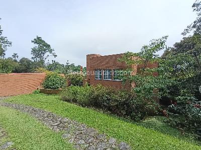 Casa de 4 alcobas en arriendo en Loma Del Escobero Envigado, Envigado, 342 m² · foto 11 de 20