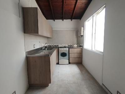 Casa de 5 alcobas en arriendo en San Marcos, Envigado, 180 m² · foto 6 de 15