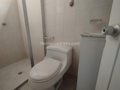 Casa de 5 alcobas en arriendo en San Marcos, Envigado, 180 m² · foto 7 de 15