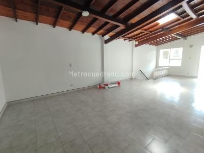 Casa de 5 alcobas en arriendo en San Marcos, Envigado, 180 m² · foto 15 de 15