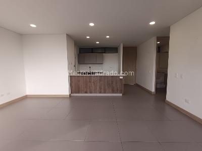 Apartamento de 2 alcobas en arriendo en El Tesoro, Medellín, 98 m² · foto 4 de 16