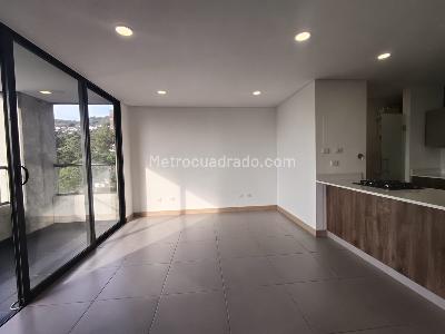 Apartamento de 2 alcobas en arriendo en El Tesoro, Medellín, 98 m² · foto 5 de 16