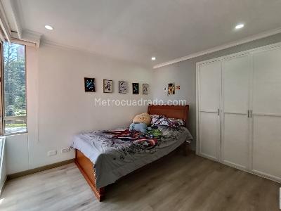 Apartamento de 3 alcobas en arriendo en El Tesoro, Medellín, 144 m² · foto 14 de 19