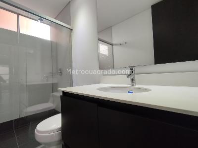Apartamento de 2 alcobas en arriendo en Las Lomas, Medellín, 90 m² · foto 6 de 20