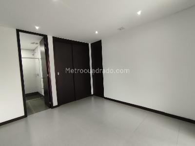 Apartamento de 2 alcobas en arriendo en Las Lomas, Medellín, 90 m² · foto 14 de 20