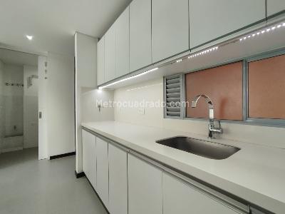 Apartamento de 2 alcobas en arriendo en Las Lomas, Medellín, 90 m² · foto 20 de 20