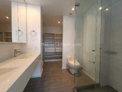 Apartamento de 1 alcoba en arriendo en Las Palmas Envigado, Envigado, 89 m² · foto 14 de 20