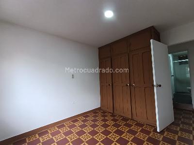 Apartamento de 4 alcobas en arriendo en Parque De Envigado, Envigado, 168 m² · foto 11 de 17