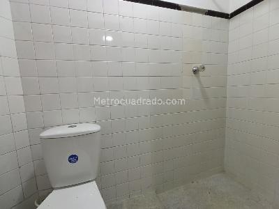 Apartamento de 4 alcobas en arriendo en Parque De Envigado, Envigado, 168 m² · foto 16 de 17