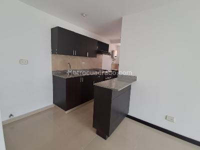 Apartamento de 2 alcobas en arriendo en Los Balsos, Medellín, 80 m² · foto 14 de 20