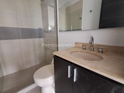 Apartamento de 2 alcobas en arriendo en Los Balsos, Medellín, 80 m² · foto 15 de 20