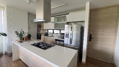 Apartamento de 3 alcobas en arriendo en Loma Del Escobero Envigado, Envigado, 120 m² · foto 5 de 16
