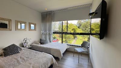 Apartamento de 3 alcobas en arriendo en Loma Del Escobero Envigado, Envigado, 120 m² · foto 10 de 16