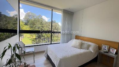Apartamento de 3 alcobas en arriendo en Loma Del Escobero Envigado, Envigado, 120 m² · foto 13 de 16
