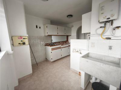 Apartamento de 2 alcobas en venta en Patio Bonito, Medellín, 73 m² · foto 16 de 20